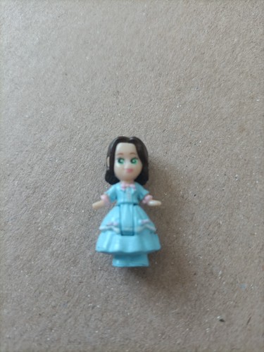 Polly pocket figurine - polly,